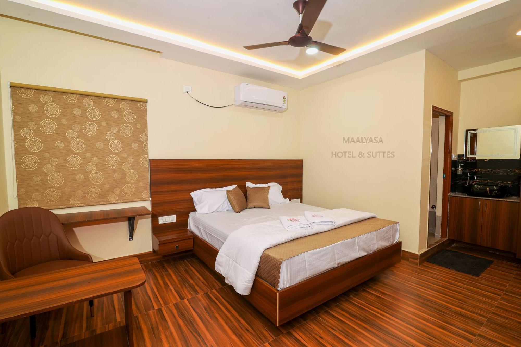 Maalyasa Hotel And Suites Hajdarabad Zewnętrze zdjęcie