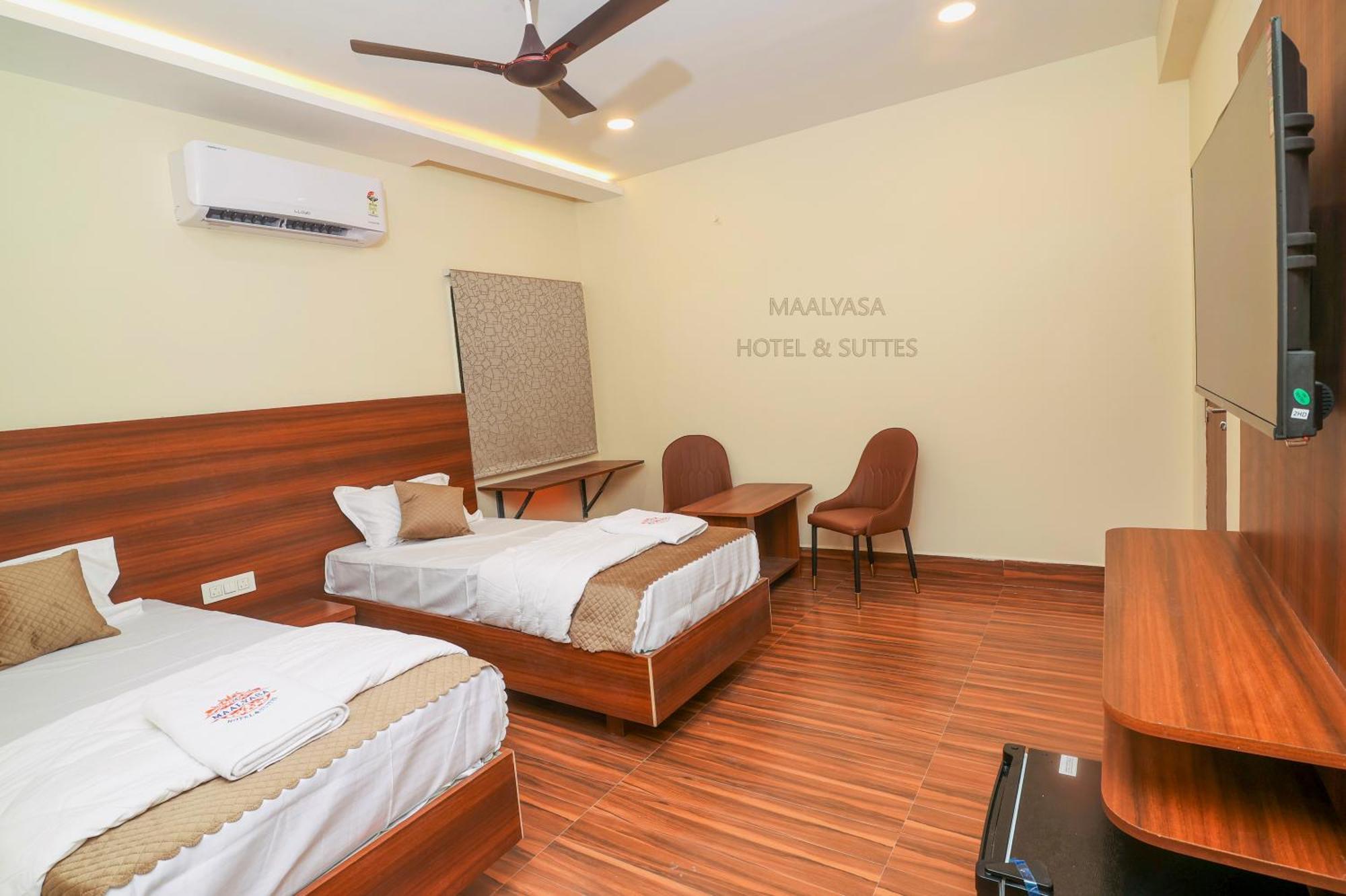 Maalyasa Hotel And Suites Hajdarabad Zewnętrze zdjęcie